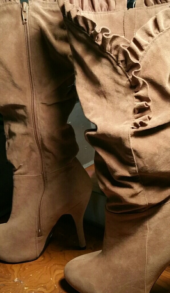 ☆☆☆SHI boots by Journeys☆☆☆